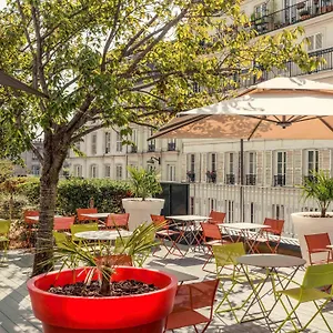 Отель Mercure Montmartre Sacre Coeur Париж